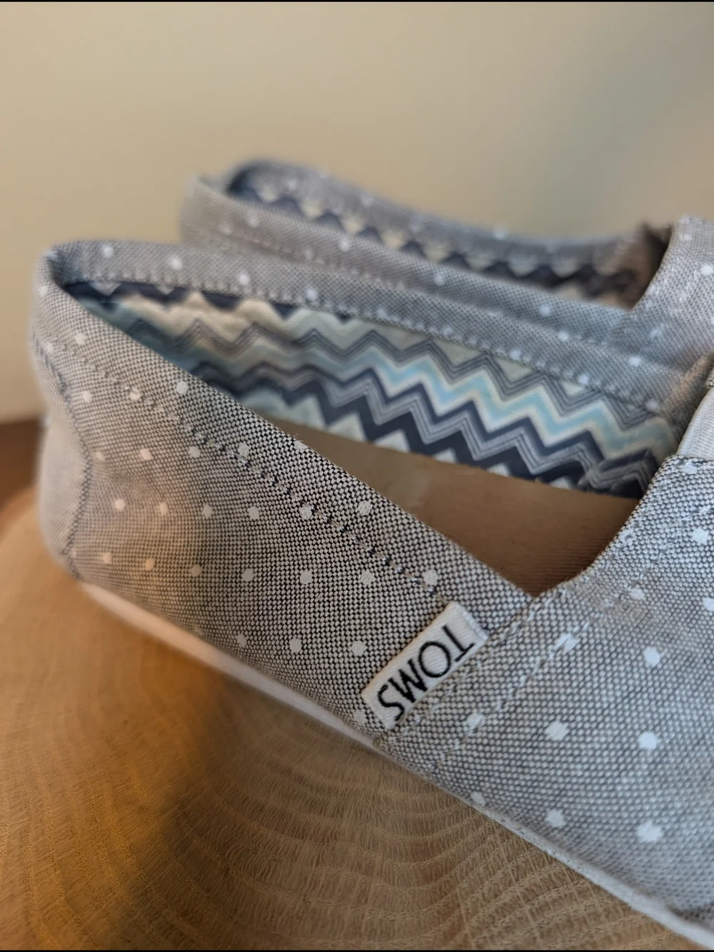 Toms Gray Polka Dot Canvas Slip-Ons Shoe Espadrilles Size 7.5